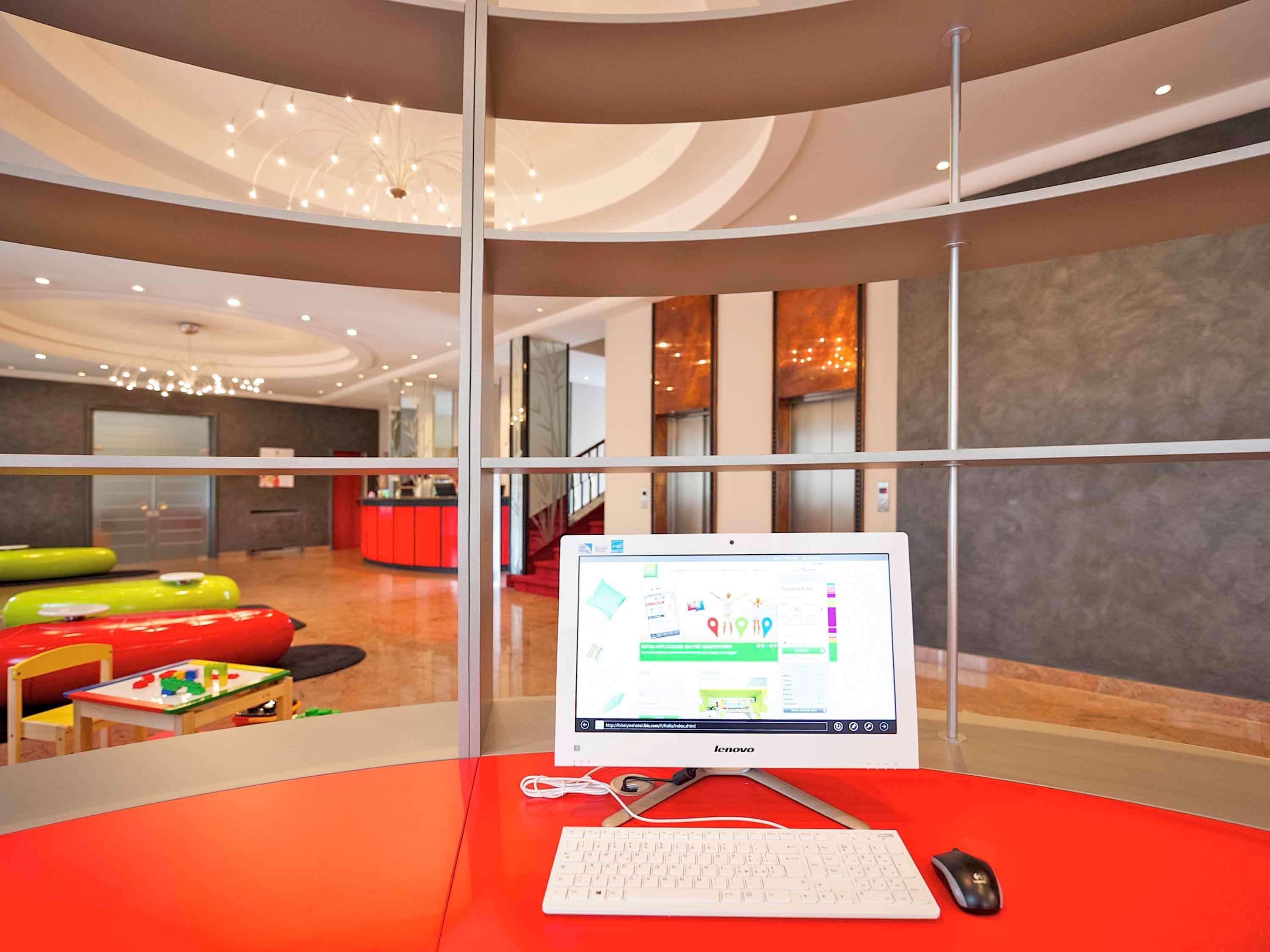 Ibis Styles Parma Toscanini Luaran gambar