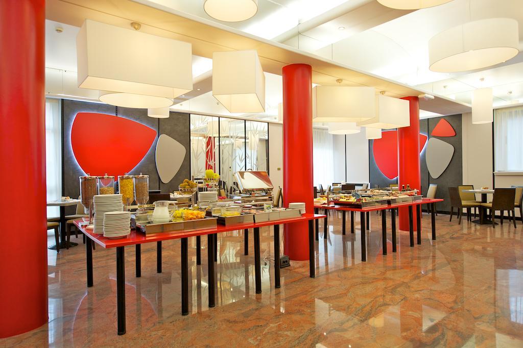 Ibis Styles Parma Toscanini Luaran gambar