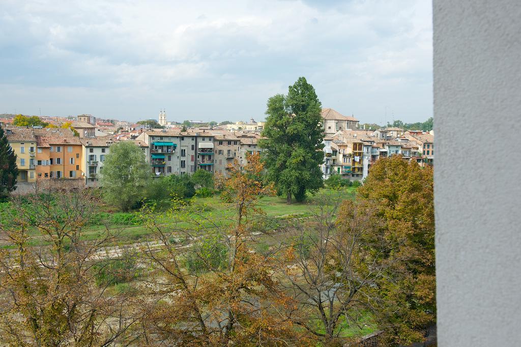 Ibis Styles Parma Toscanini Luaran gambar