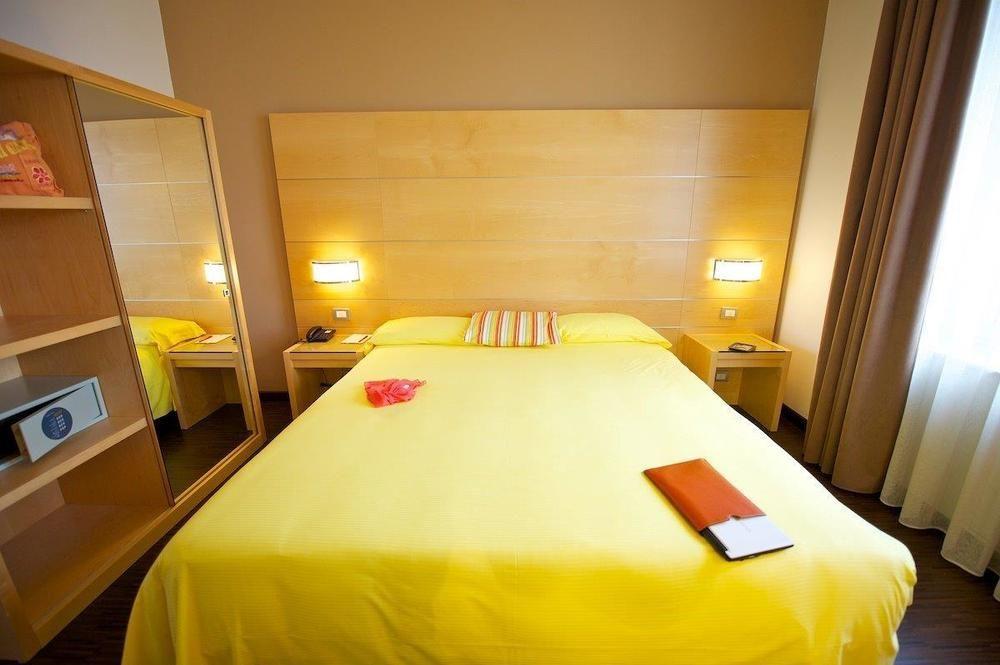 Ibis Styles Parma Toscanini Luaran gambar